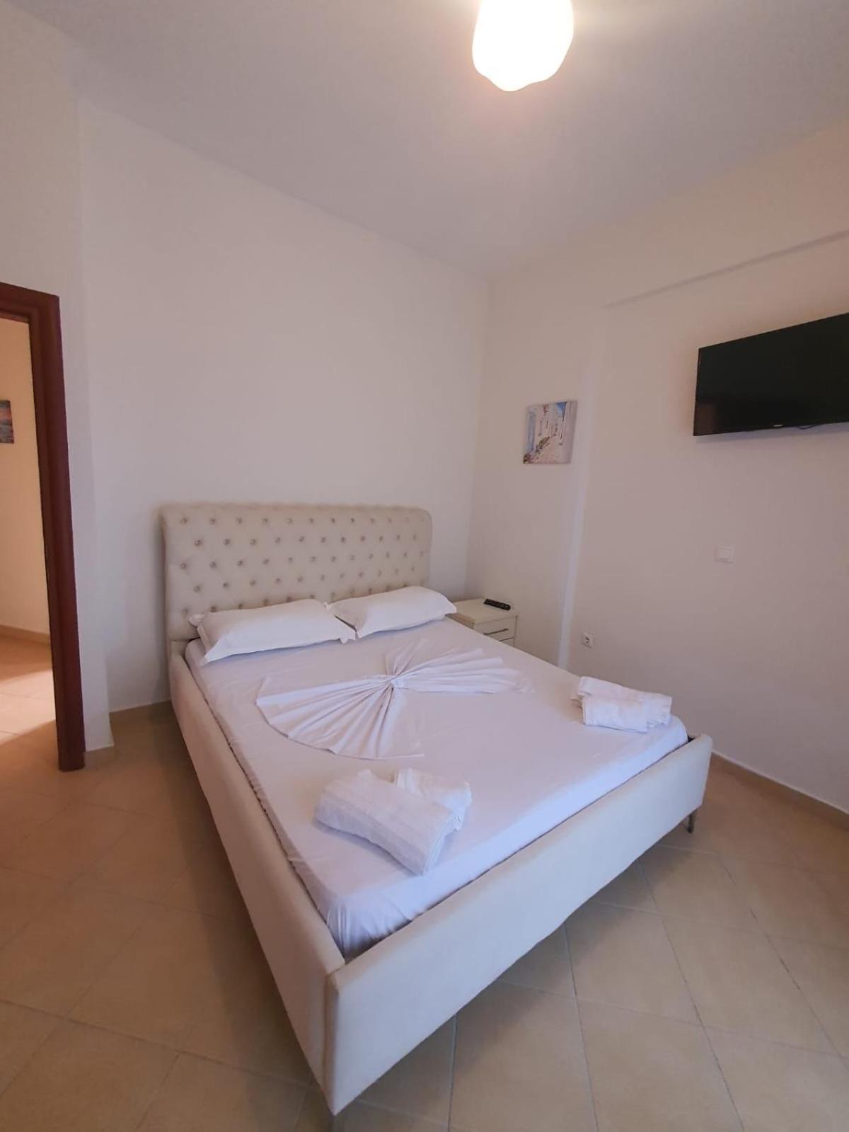 Vila Flamuri Sarandë Exteriör bild