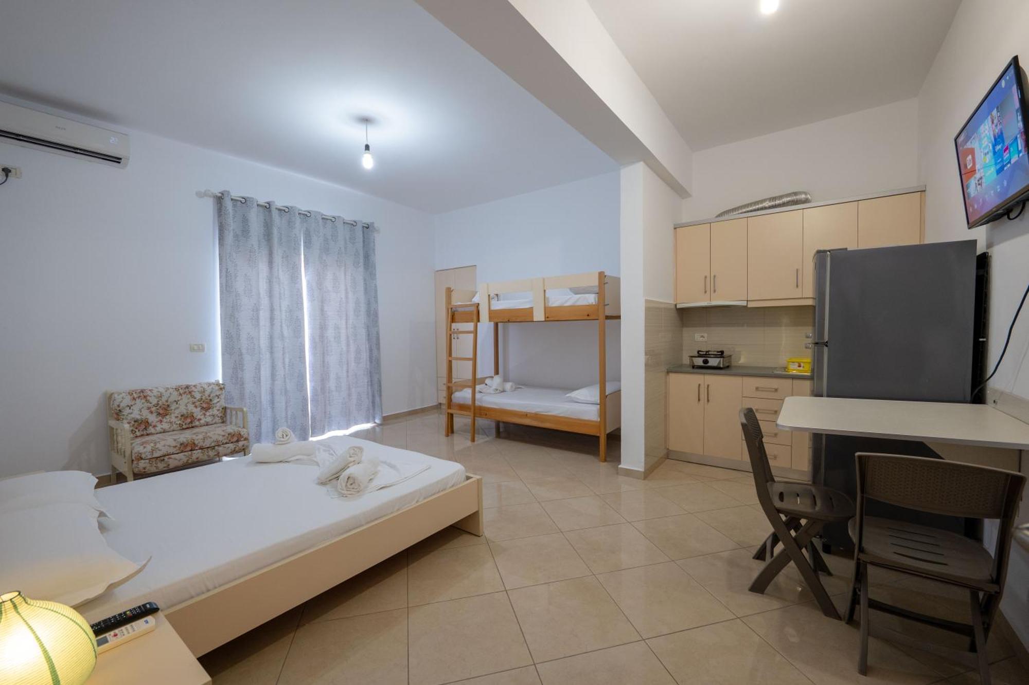 Vila Flamuri Sarandë Exteriör bild