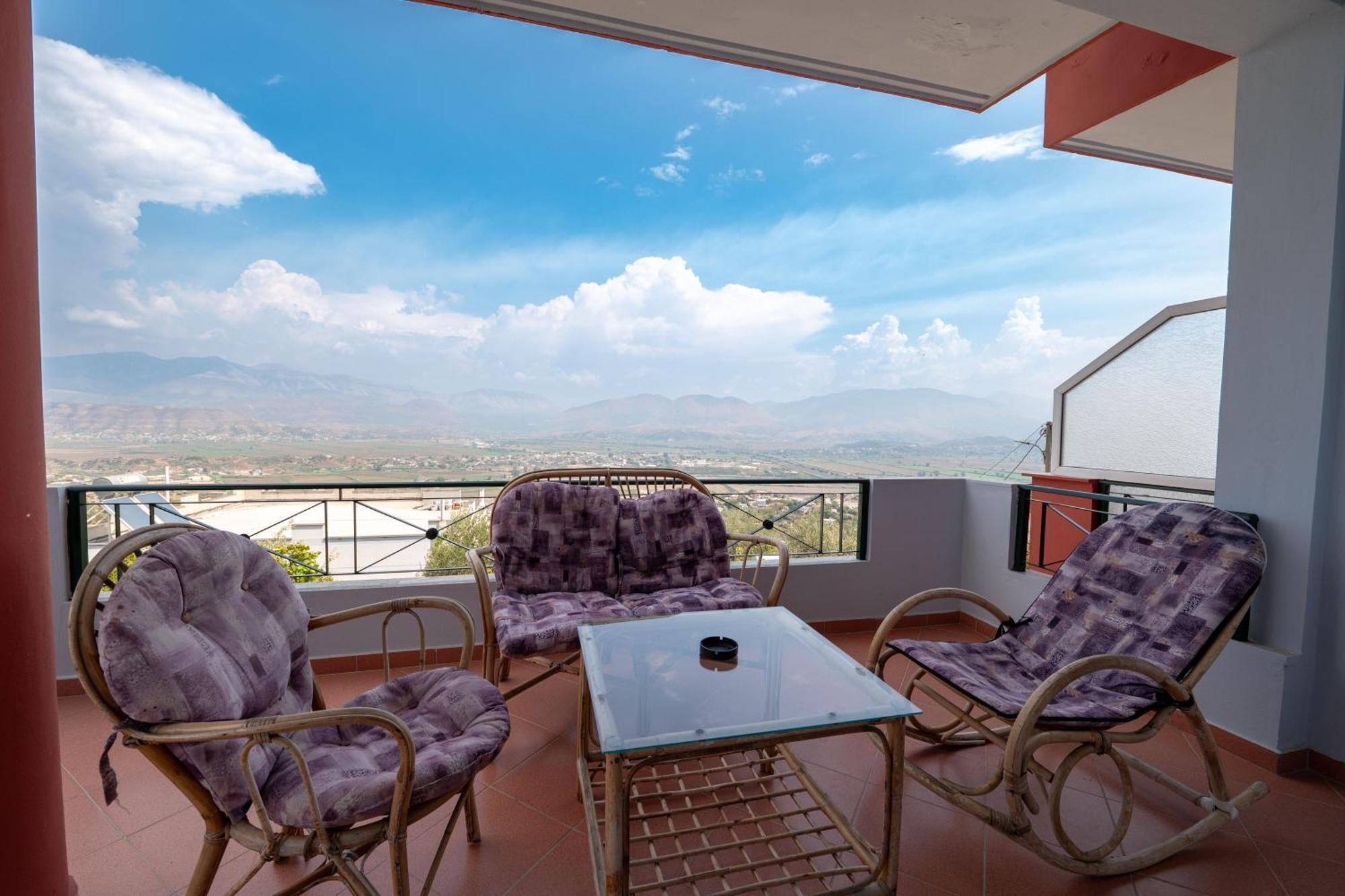 Vila Flamuri Sarandë Exteriör bild