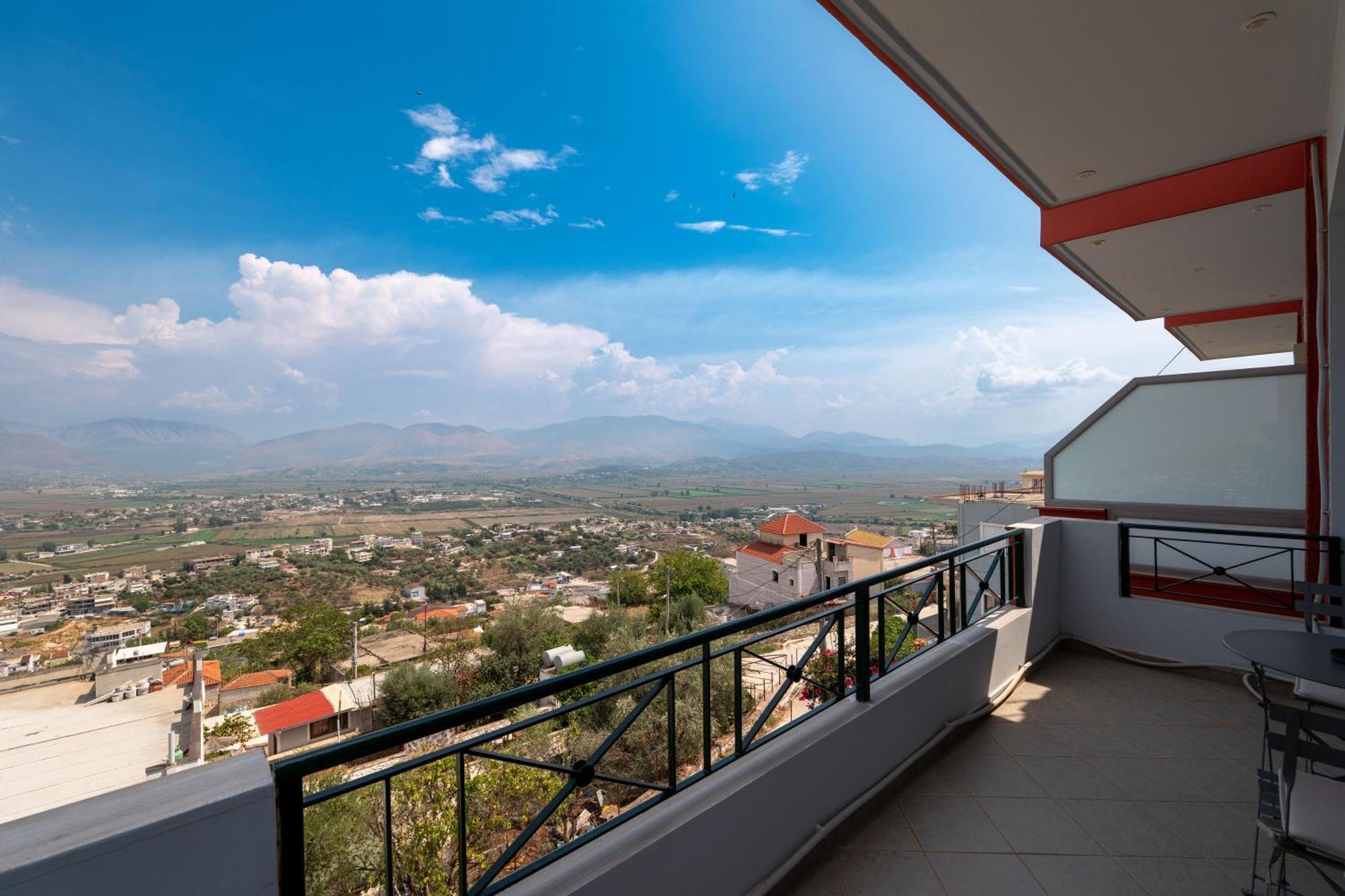 Vila Flamuri Sarandë Exteriör bild