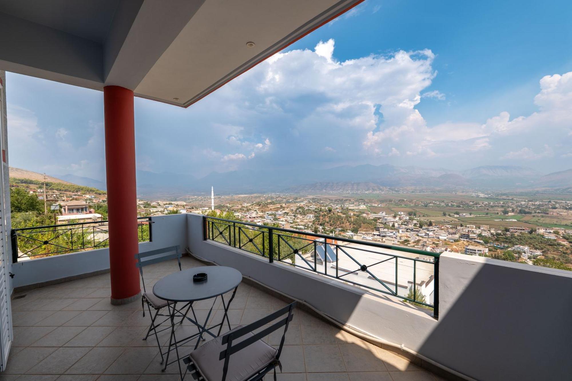 Vila Flamuri Sarandë Exteriör bild