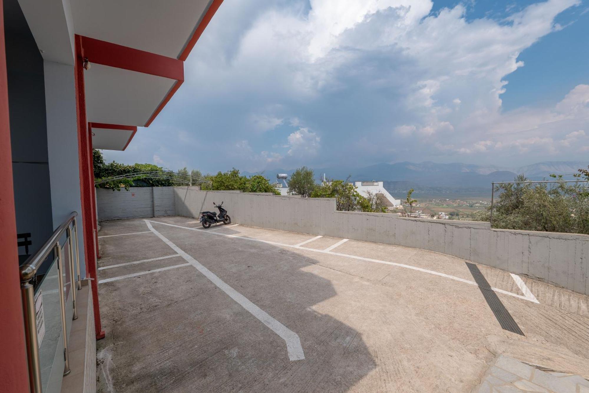 Vila Flamuri Sarandë Exteriör bild